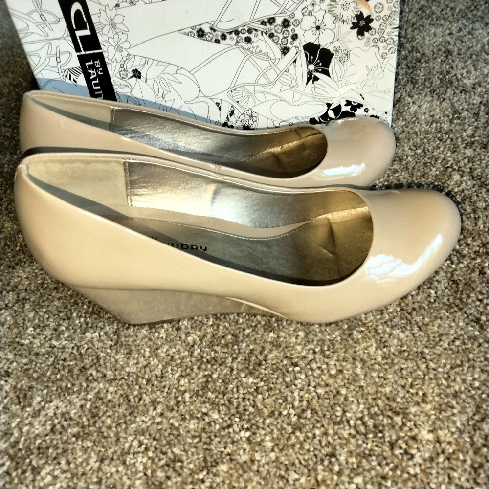 CL by Laundry patent leather wedges. Size 9 1/2 M